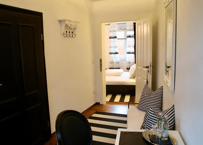 ホテル ロステロ アルトシュタットホテル レーゲンスブルク