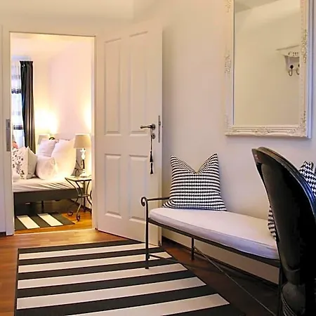 L'ostello Altstadthotel 3*
