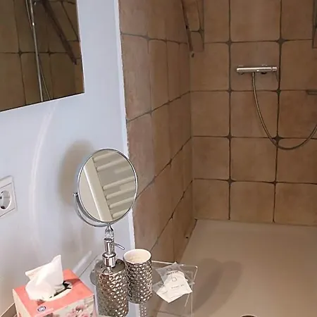 L'ostello Altstadthotel 3*
