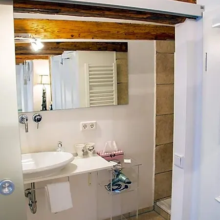 L'ostello Altstadthotel Hotel 3*