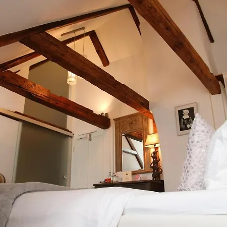 L'ostello Altstadthotel Hotel