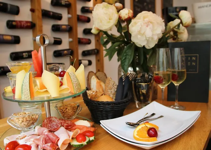L'ostello Altstadthotel فندق